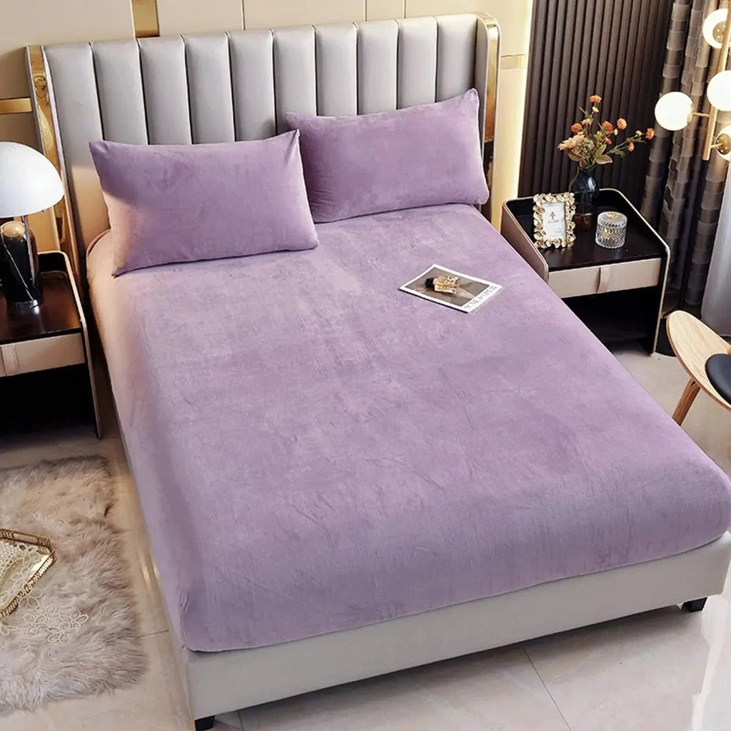Plush Velvet Thermal Mattress Cover