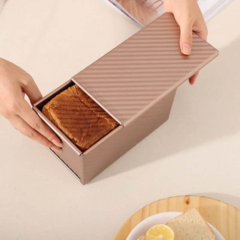 Pullman Loaf Pan with Lid