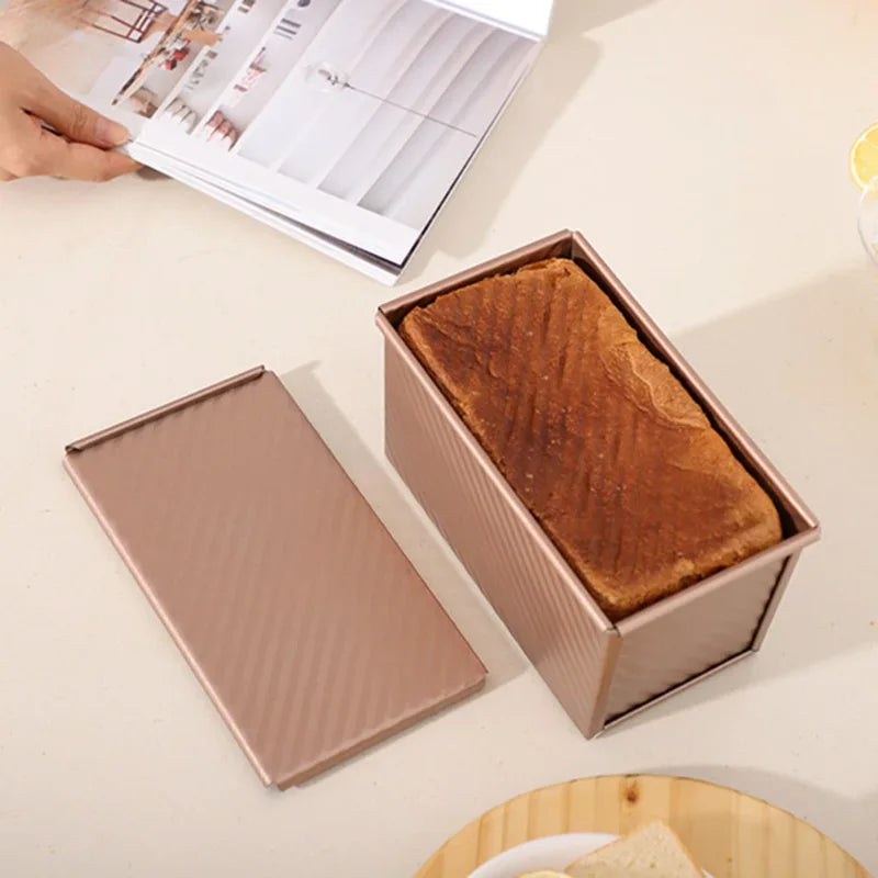 Pullman Loaf Pan with Lid