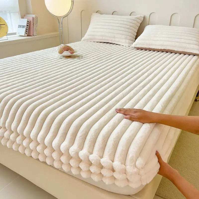 Faux Fur Fitted Bed Sheet