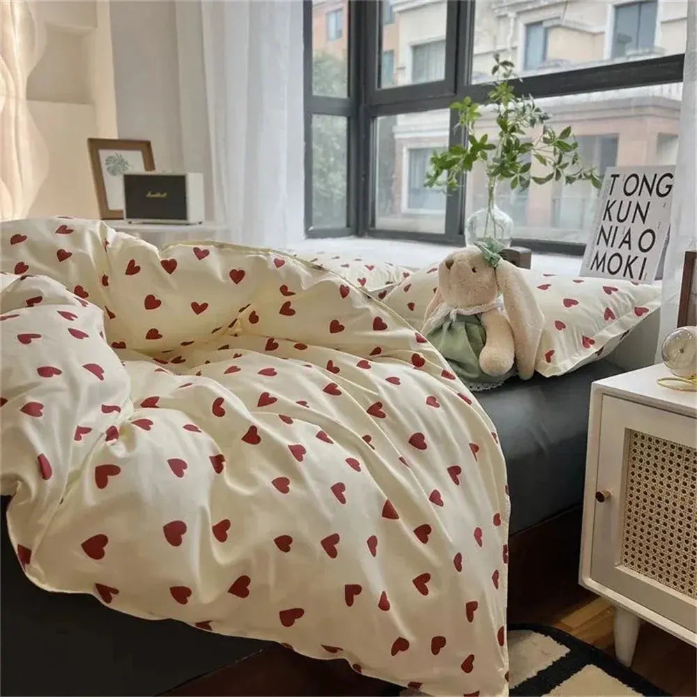 Korean Heart Bedding Set (4 Pcs)
