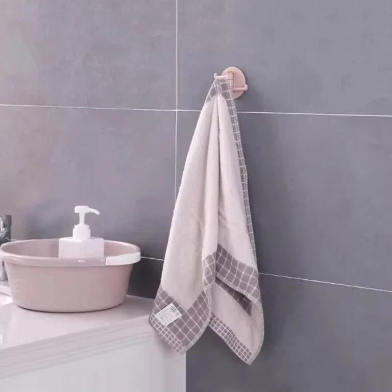 Rotating Adhesive Hooks (3 Pcs)