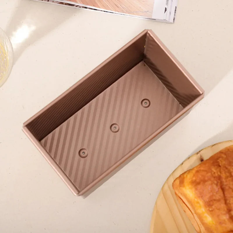Pullman Loaf Pan with Lid