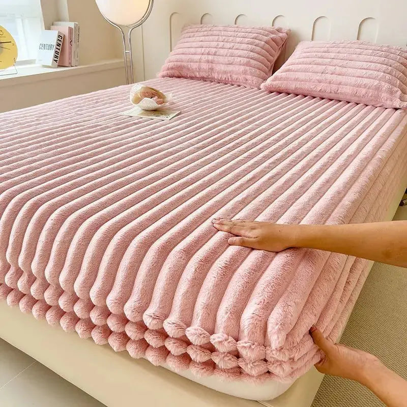 Faux Fur Fitted Bed Sheet