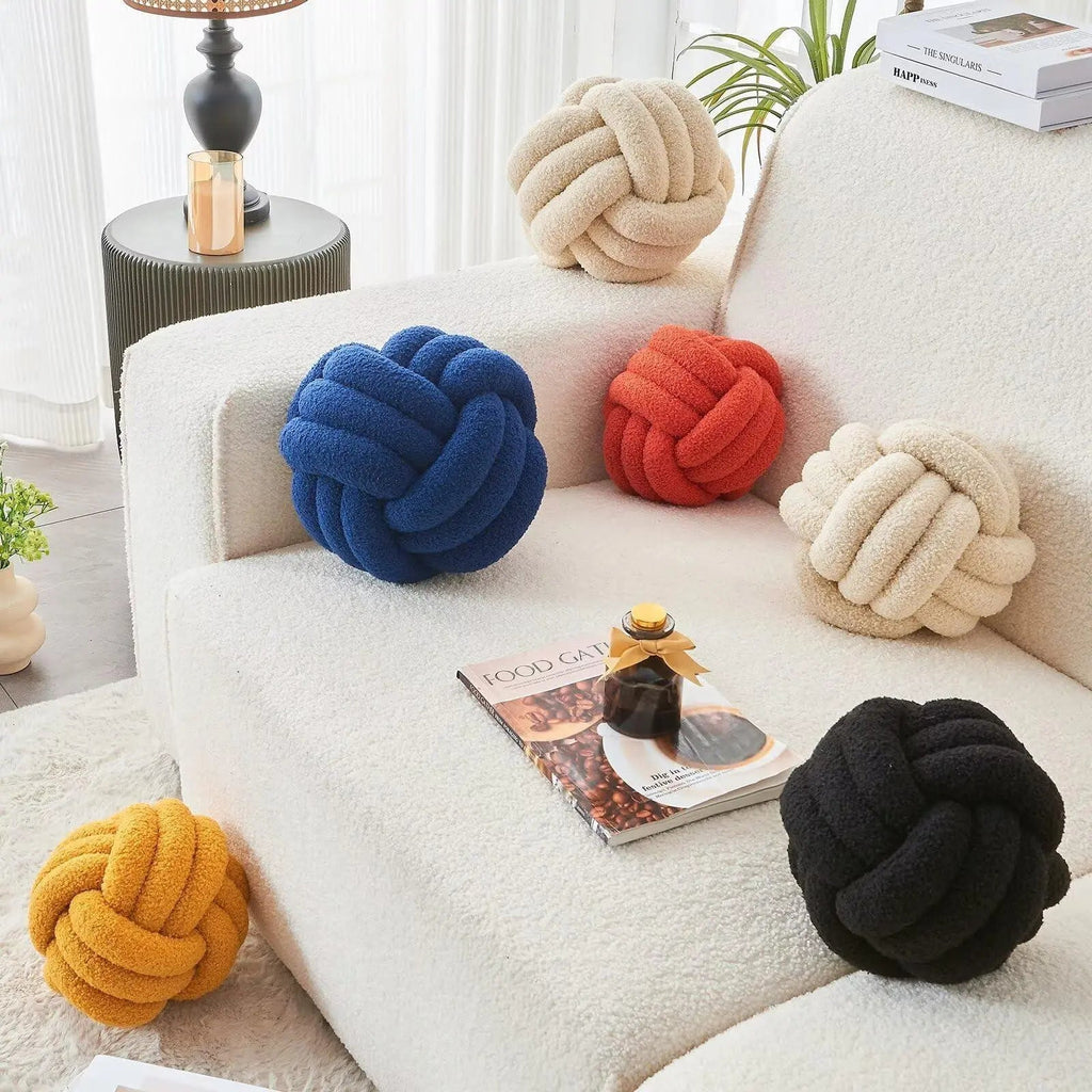 Decorative Knot Pillow Ball