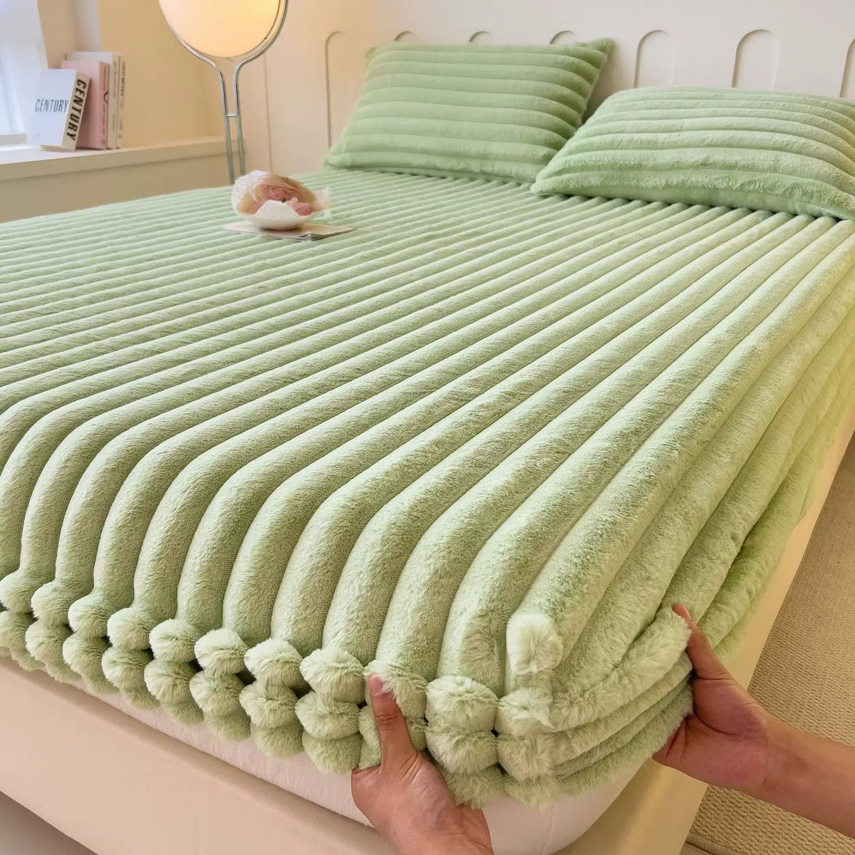 Faux Fur Fitted Bed Sheet