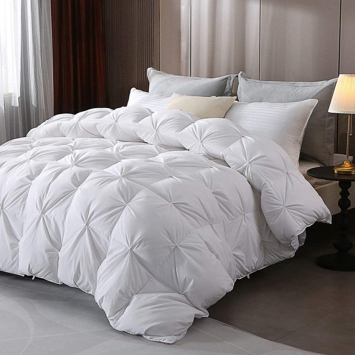 Goose Down Pinch Pleat Comforter