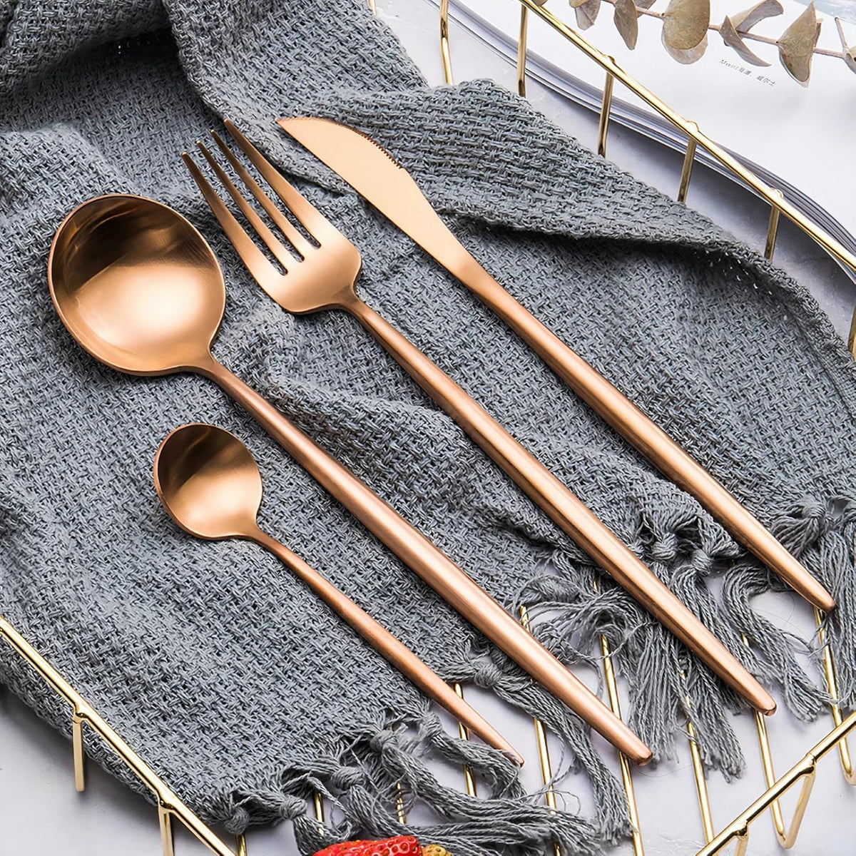 Stainless Steel Cutlery Set (16 Pcs)