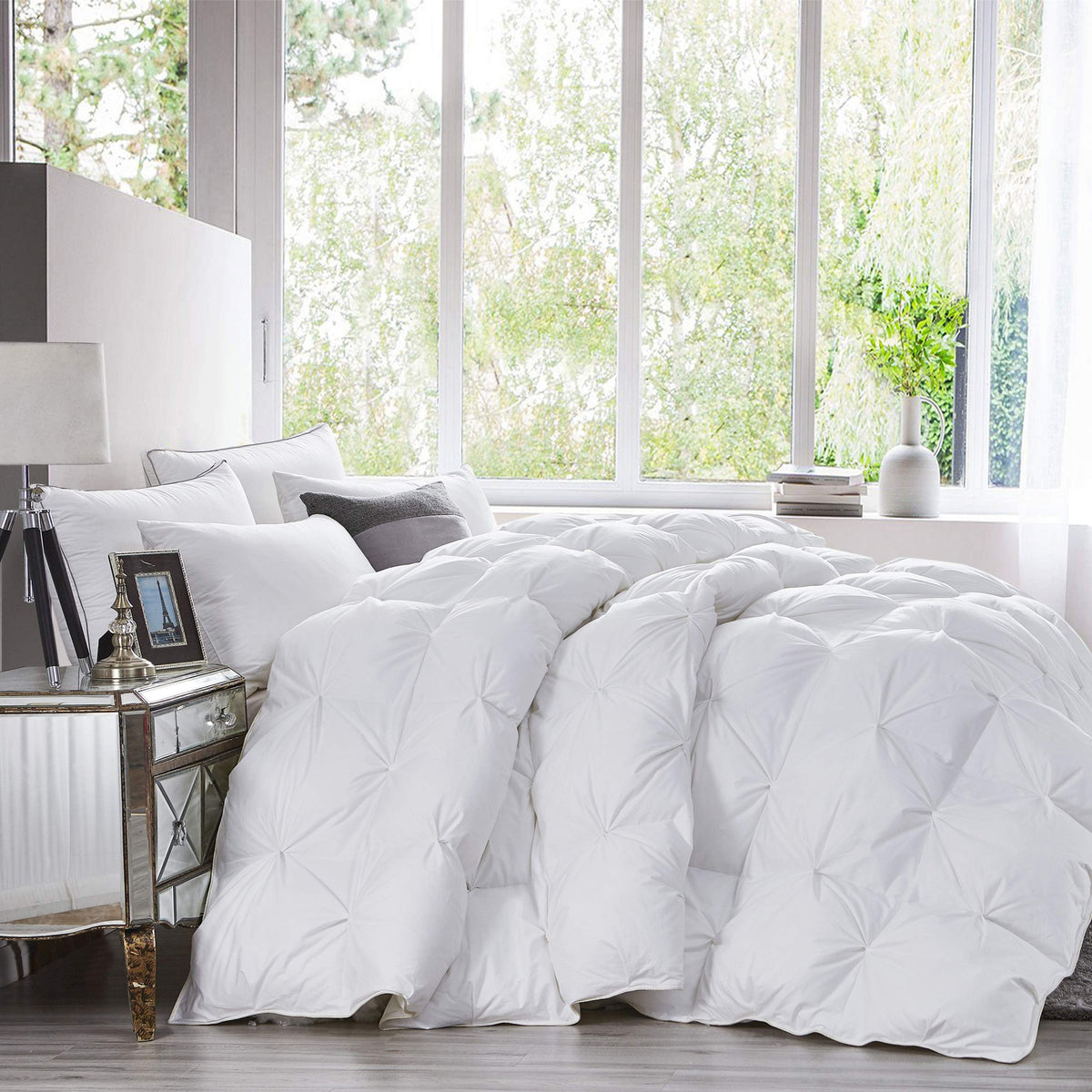 Goose Down Pinch Pleat Comforter
