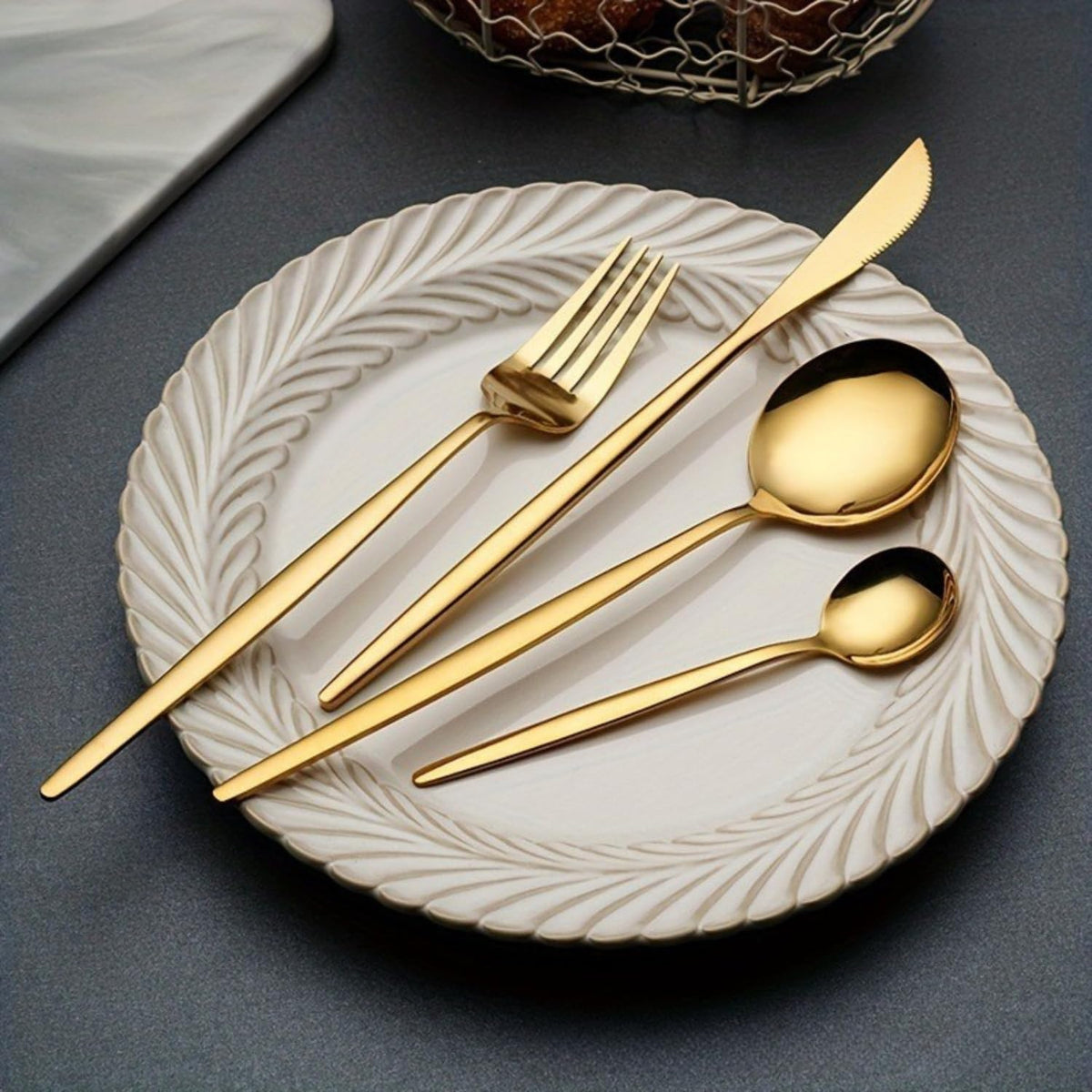 Stainless Steel Cutlery Set (16 Pcs)