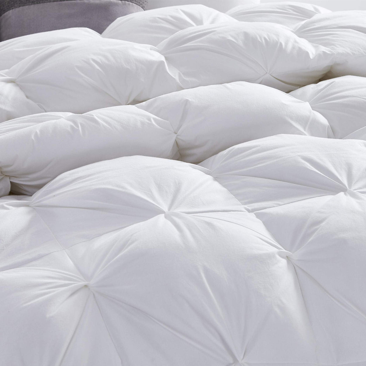 Goose Down Pinch Pleat Comforter