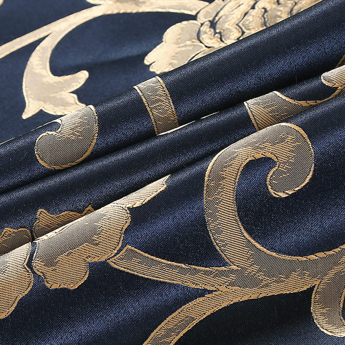 Lace Bed Runner