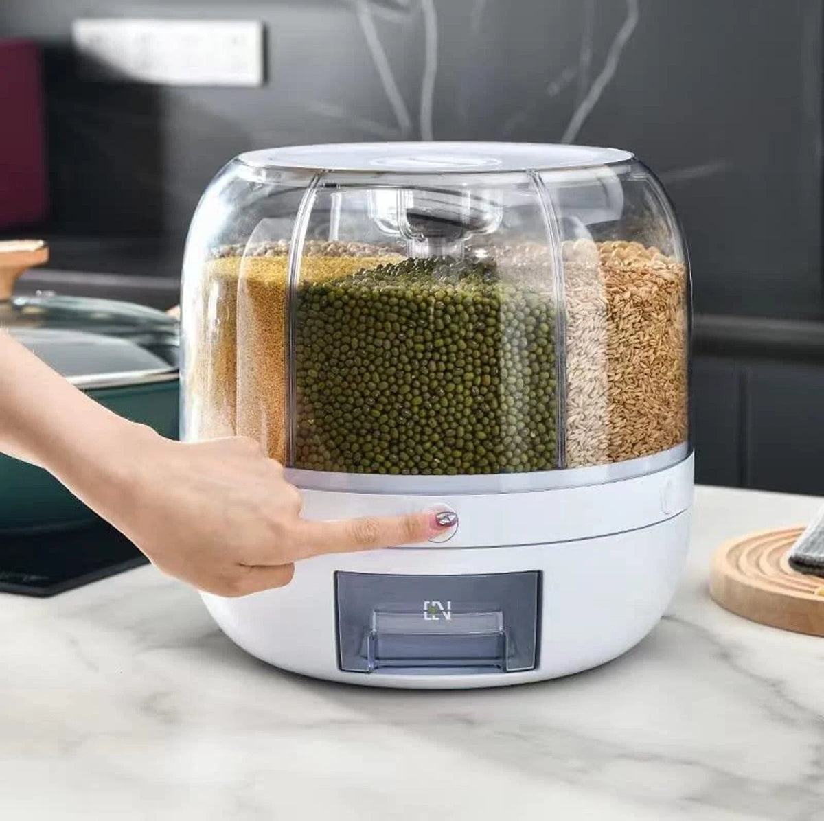 Rotating Food Dispenser